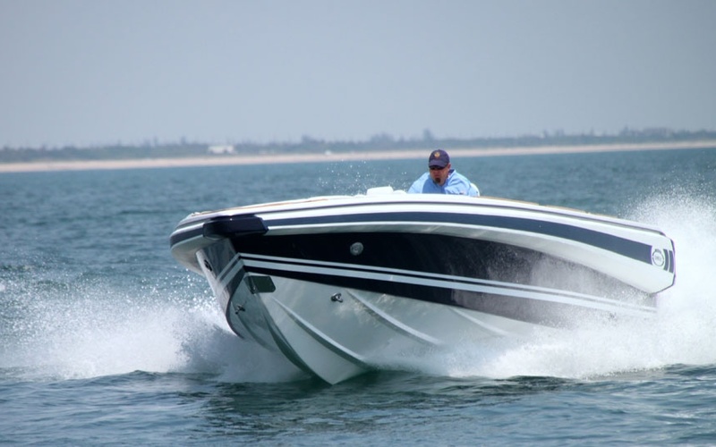 Novurania Chase 38