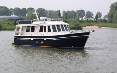 De Alm  Almtrawler 1320 AD