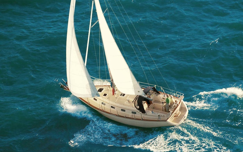 Island Packet Yachts IP 379