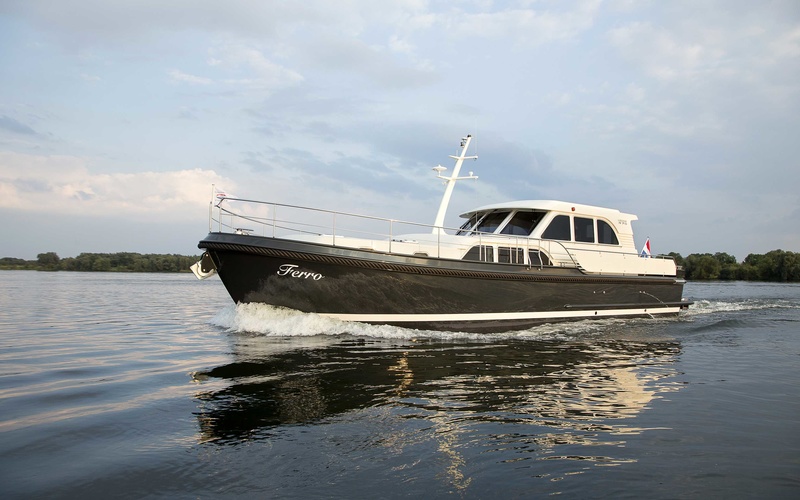 Linssen 470 AC Variotop