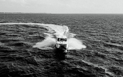 ArrowCat 320 Coupe