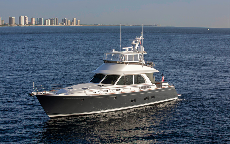 Sabre 66 Fly Bridge