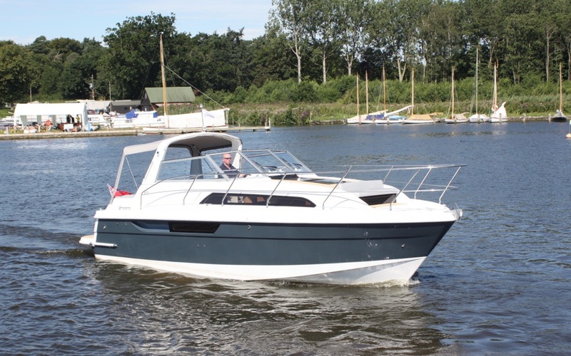 Broom 30 Coupe