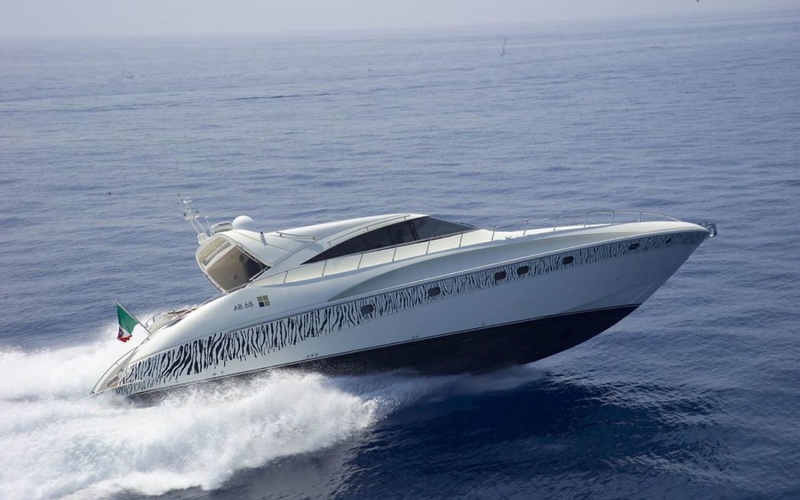 AB Yachts AB 68