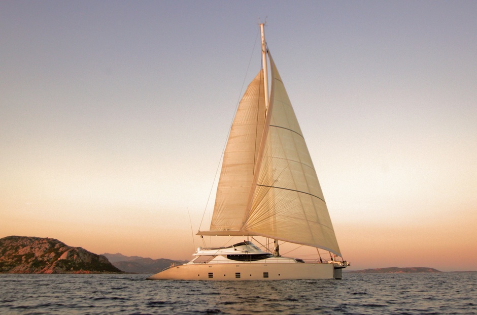 Custom Boats Huitane