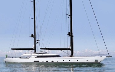 Perini Navi Katana