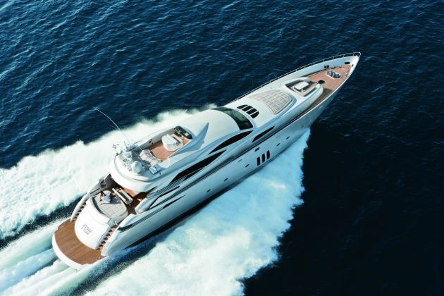 Pershing 115