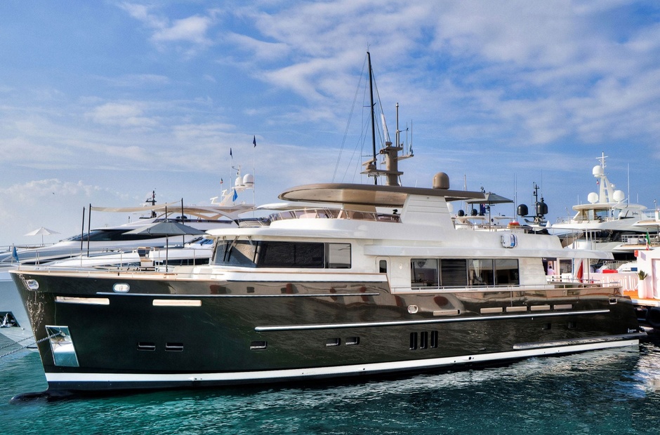 Van der Valk Seawolf