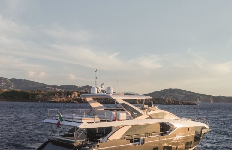 Azimut Grande 27 METRI