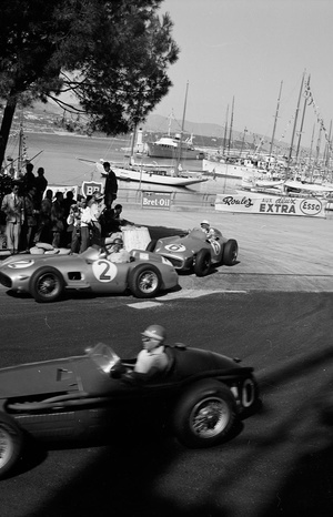 Yachts at the Monaco Grand Prix: a retrospective