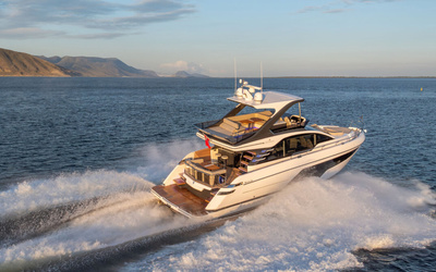Fairline Squadron 58