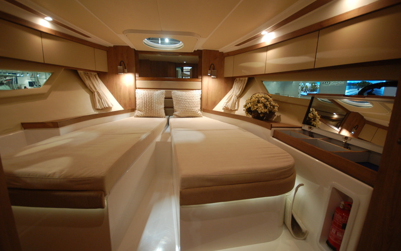 San Boat FS40 Coupe
