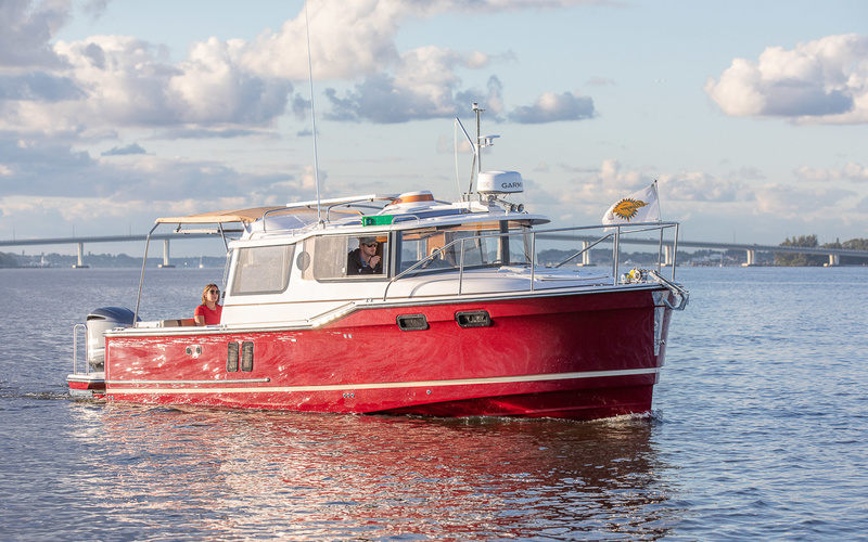 Ranger Tugs R-27