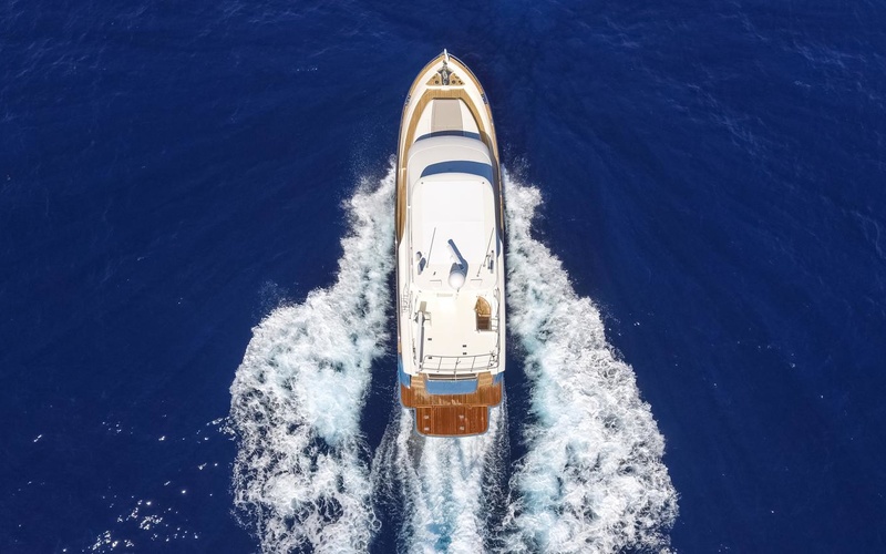 Outer Reef  620 Trident
