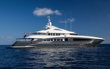 Heesen Altair