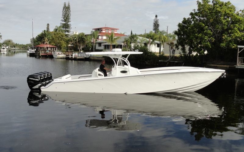 Nor-tech 390 Sport Open