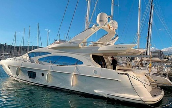 Azimut 68 Evolution (2006)