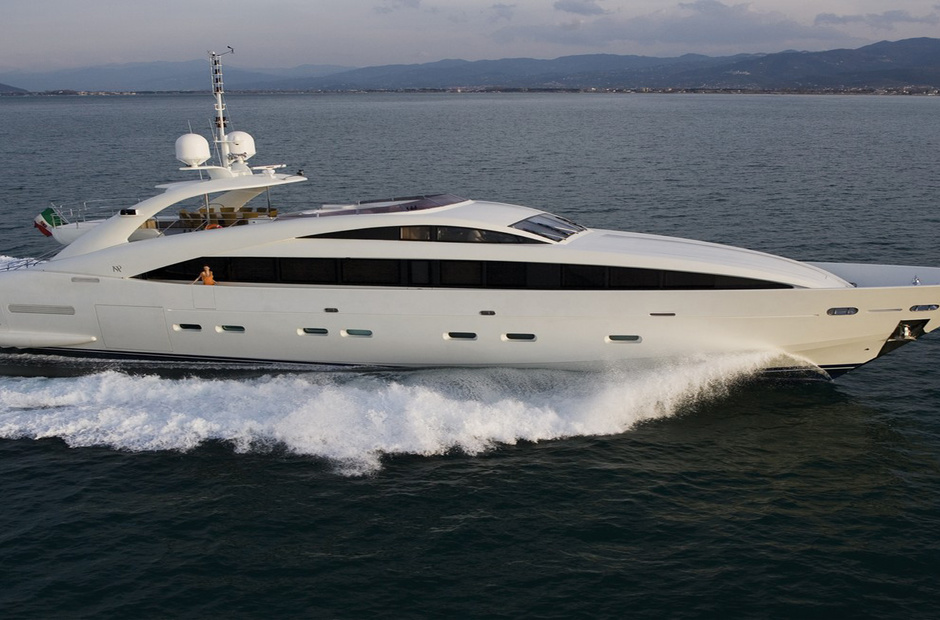 ISA Yachts 120