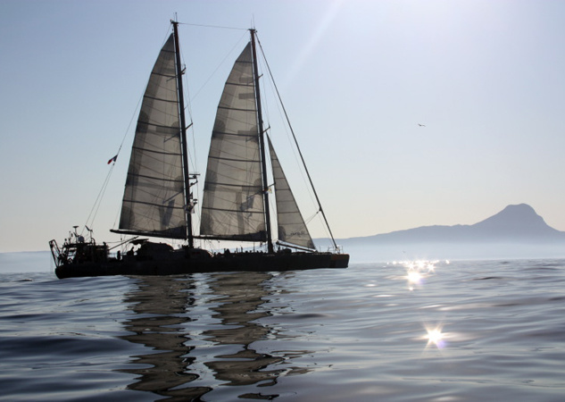 CMN Yacht Division Tara