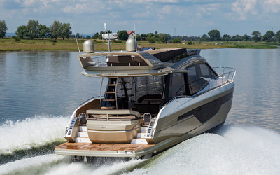 Galeon 500 Fly