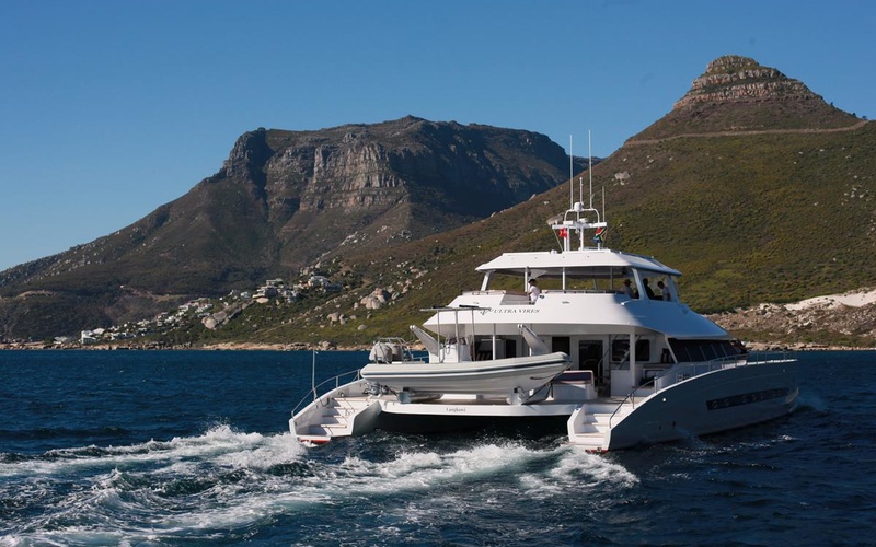 Two Oceans 800E Power Catamaran