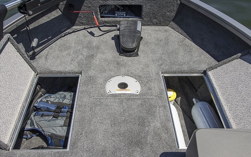 Crestliner 1750 Fish Hawk SE