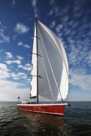KM Yachtbuilders 69 Axonite