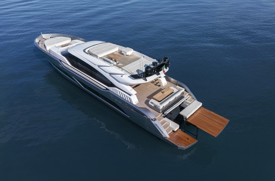 AB Yachts Foton