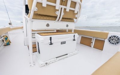 Sportsman Masters 247OE Bay Boat