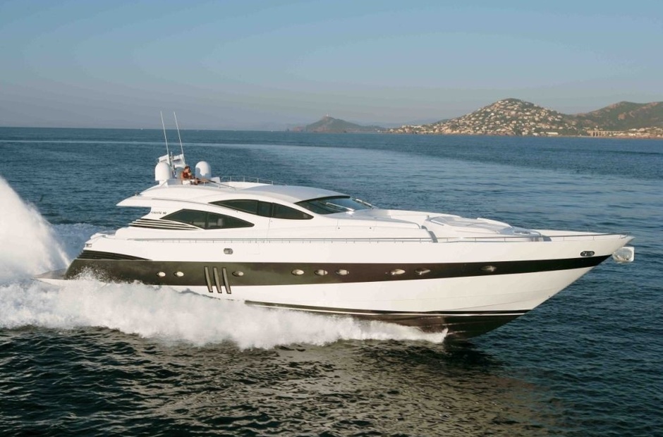 Pershing Maximo