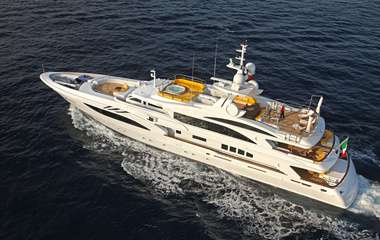 Benetti Platinum