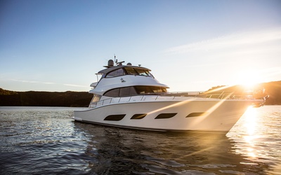 Riviera 68 Sports Motor Yacht
