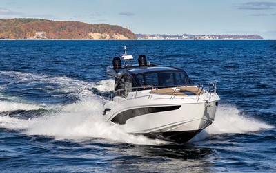 Galeon 425 HTS