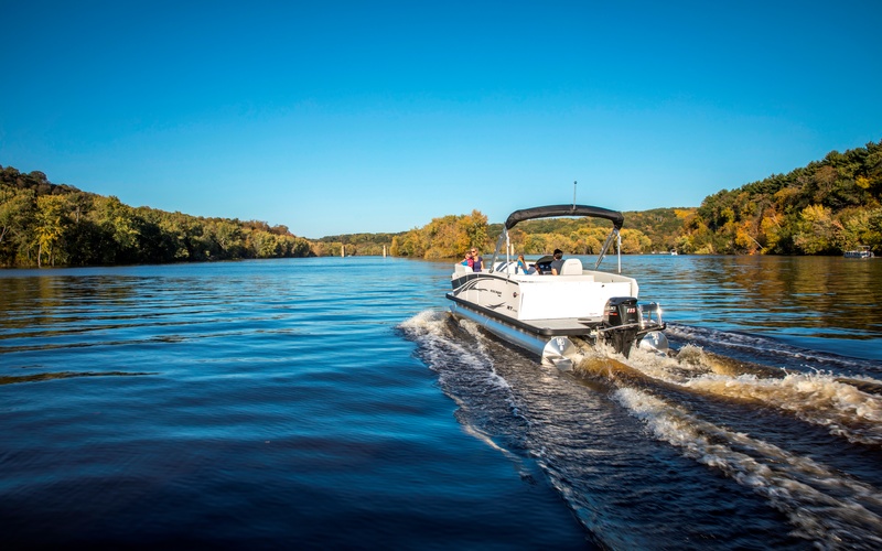 Larson Escape RT 2200 Triple