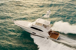 Bertram 700