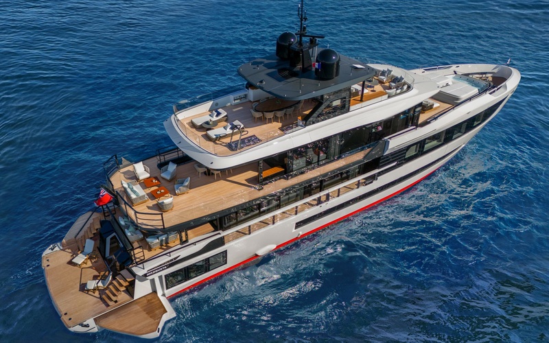 Mangusta Oceano 39