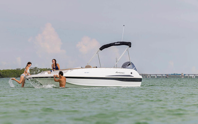 Hurricane SunDeck Sport 201 OB