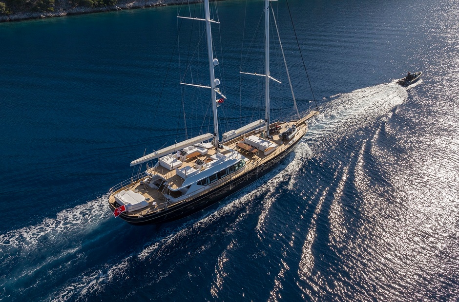 Castagnola Atlantika