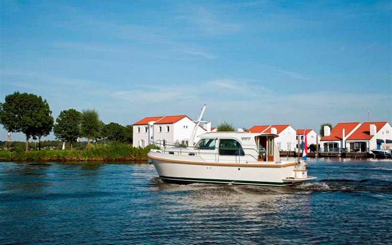 Linssen Grand Sturdy 25.9 Sedan