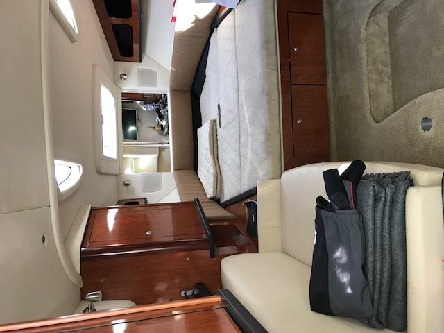 Sea Ray Sundancer 320 (2006)