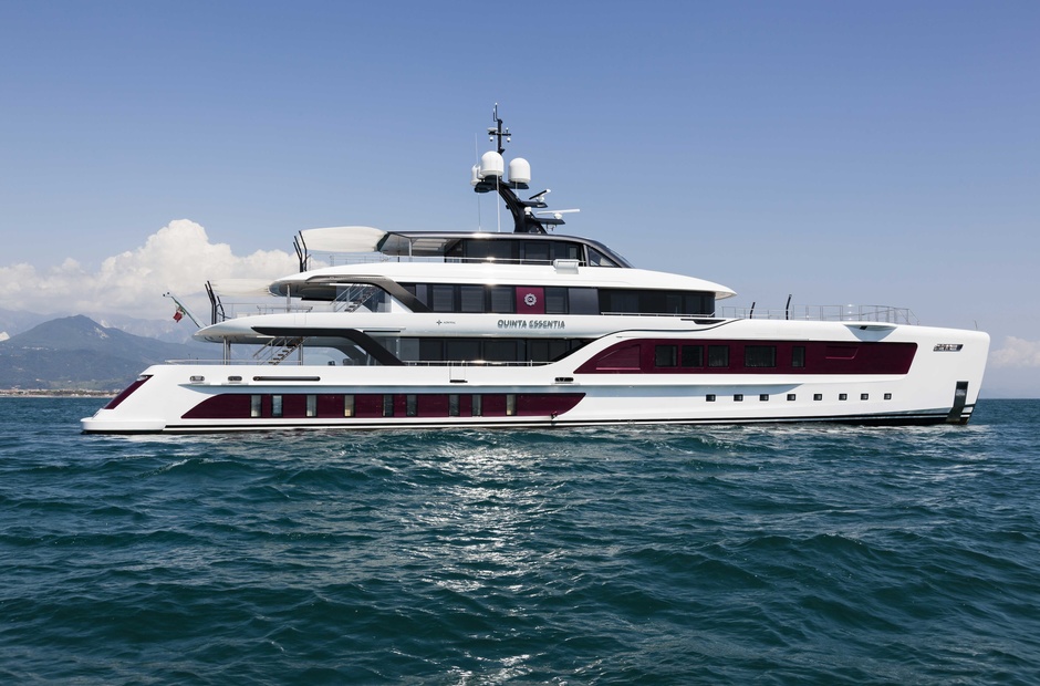 Admiral Quinta Essentia