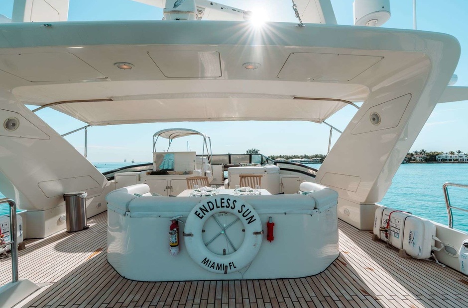 Azimut Endless Sun