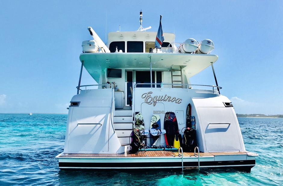 CL Yachts Equinox