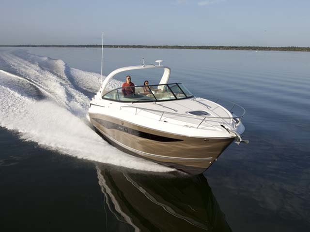 Sea Ray 370 Venture