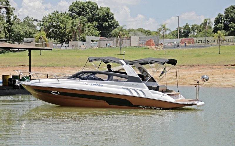 Triton 300 Sport