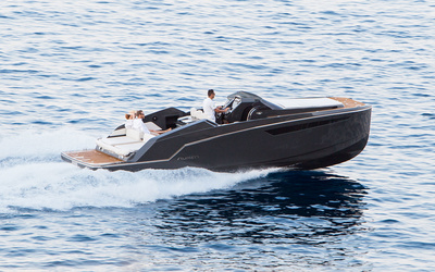 Aurea 30 'Cabin Dream Daycruiser