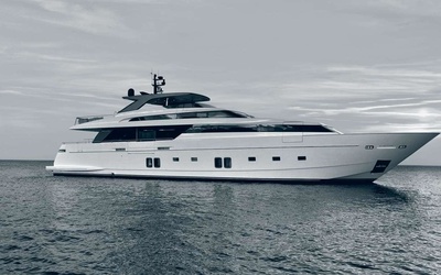 Novurania Launch 750