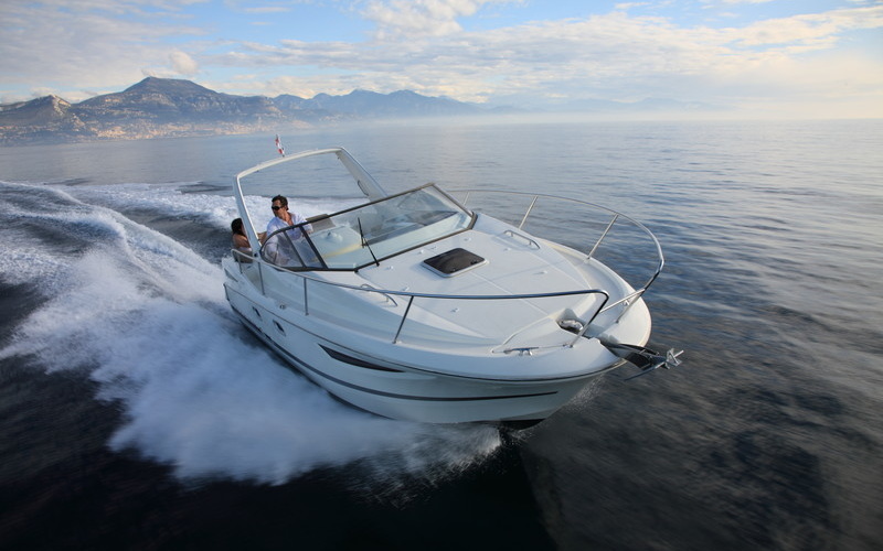Jeanneau Leader 8