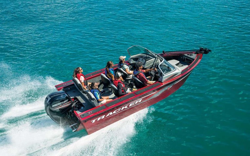 Tracker Targa V-18 Combo