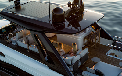 Ferretti 780